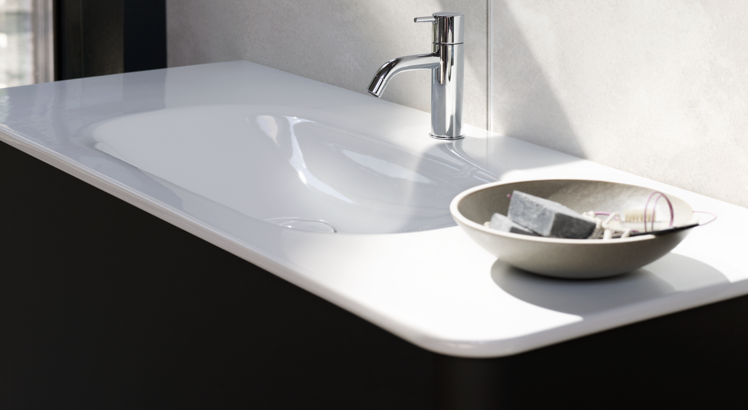 Sanitaryware at Carlanto